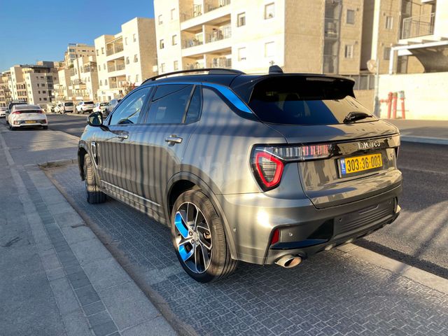 לינק אנד קו 01