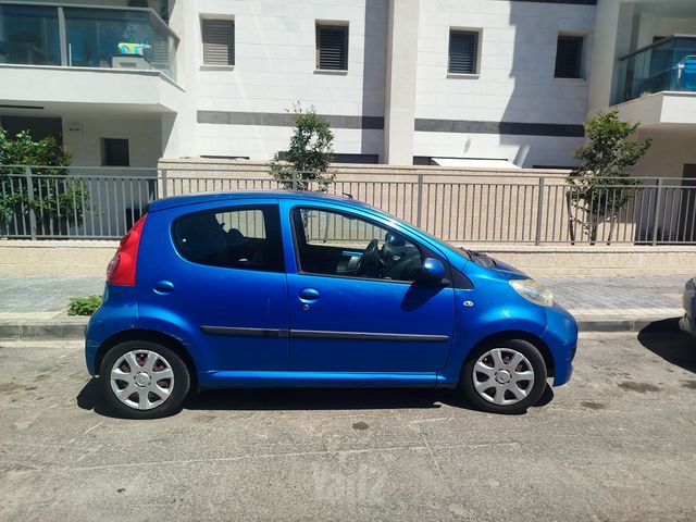 פיג'ו 107