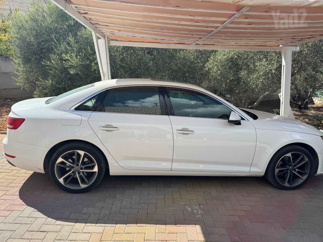 אאודי A4