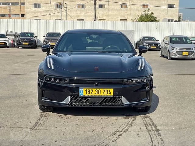 זיקר 001