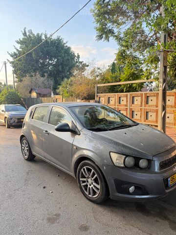 שברולט סוניק