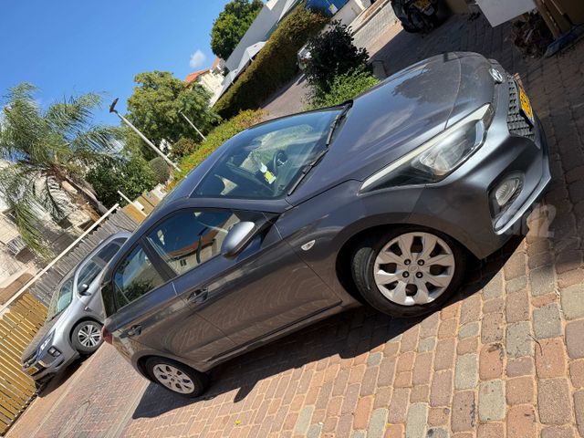 יונדאי i20