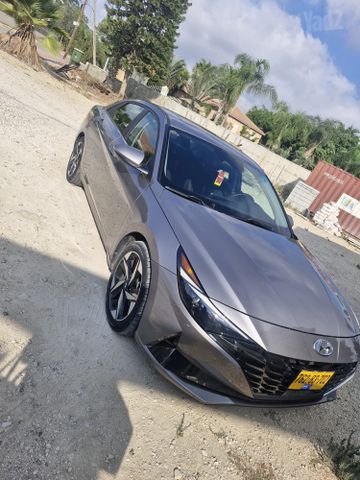 יונדאי אלנטרה