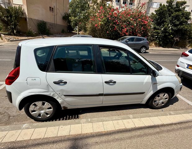 מודעת רכב רנו סניק