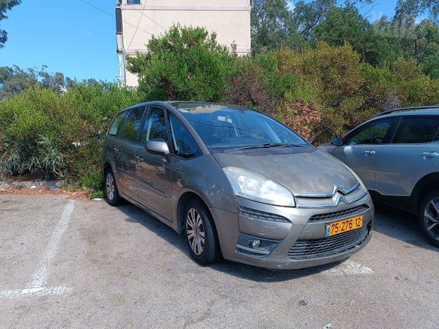 מודעת רכב סיטרואן C4 פיקאסו
