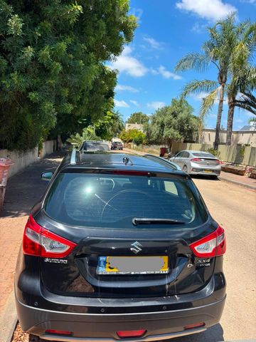 סוזוקי קרוסאובר