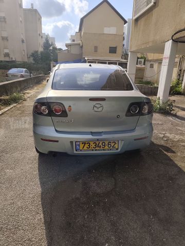 מאזדה 3