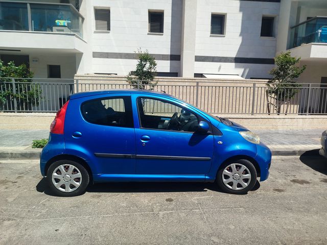 פיג'ו 107