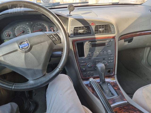 וולוו S60