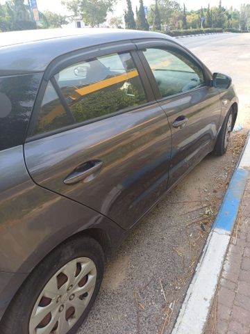 יונדאי i20