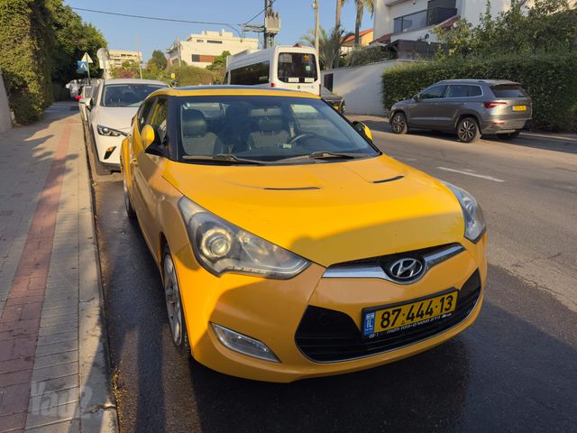 יונדאי ולוסטר