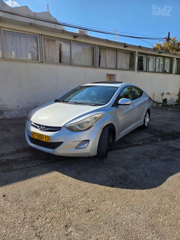 יונדאי I35