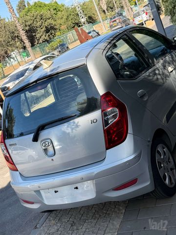 יונדאי i10