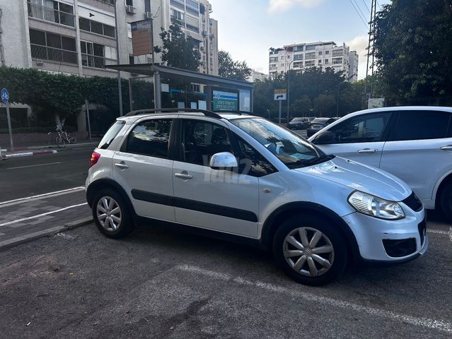 סוזוקי SX4