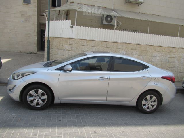 יונדאי I35
