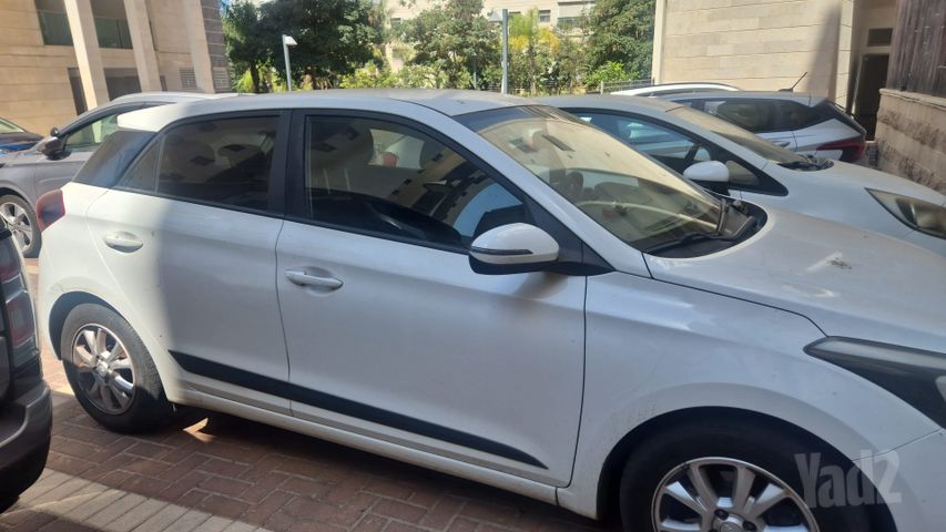 יונדאי i20