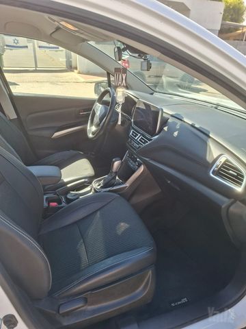 סוזוקי S-Cross