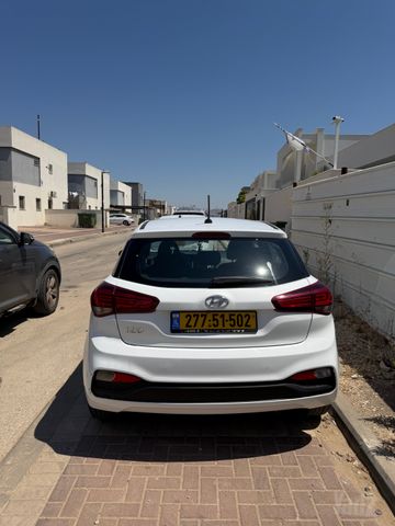 יונדאי i20
