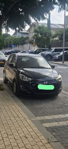 יונדאי i20