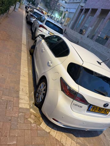 לקסוס CT