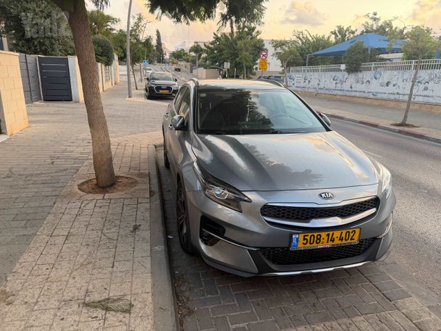 מודעת רכב קיה XCeed