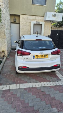 מודעת רכב יונדאי i20