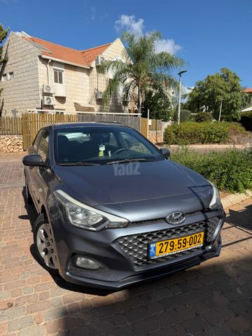 יונדאי i20