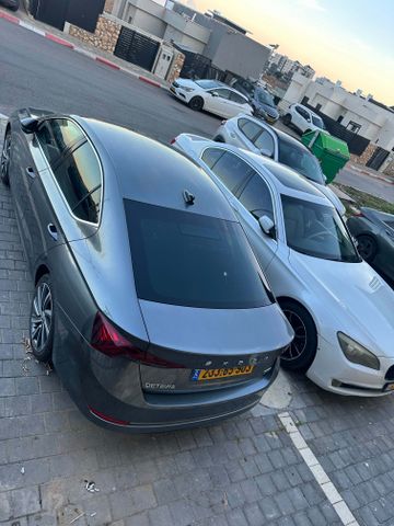 סקודה אוקטביה