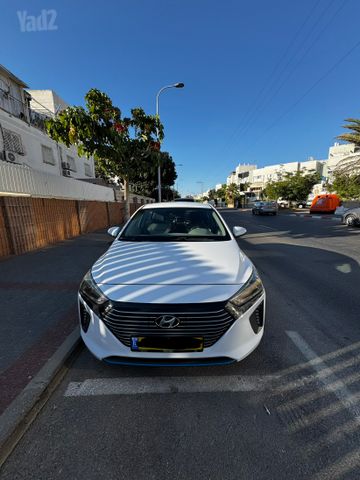 יונדאי איוניק