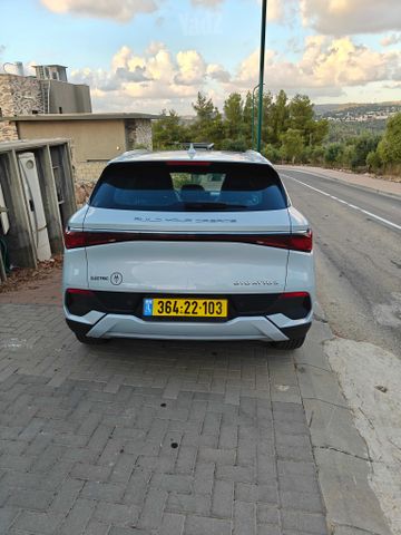 מודעת רכב בי.ווי.די אטו 3