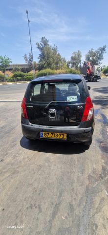יונדאי i10