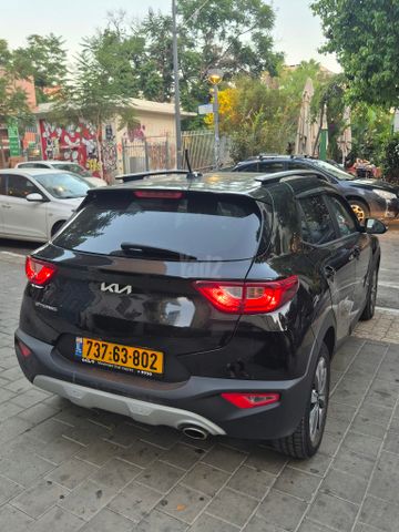 קיה סטוניק