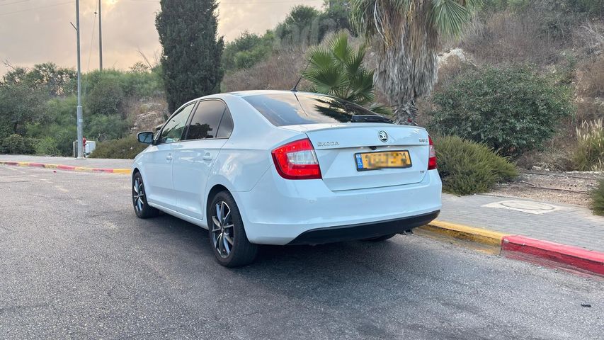 סקודה ראפיד