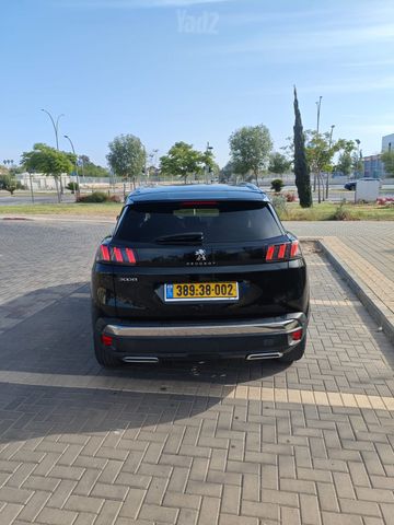 פיג'ו 3008