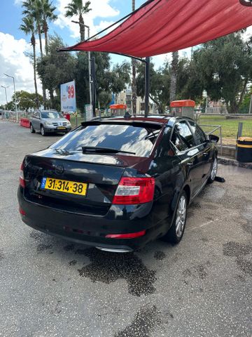 סקודה אוקטביה