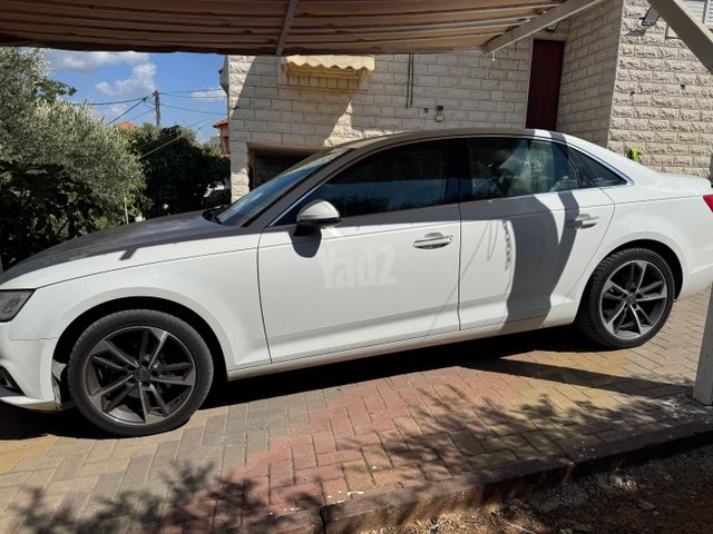 אאודי A4