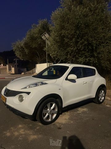 ניסאן ג'וק