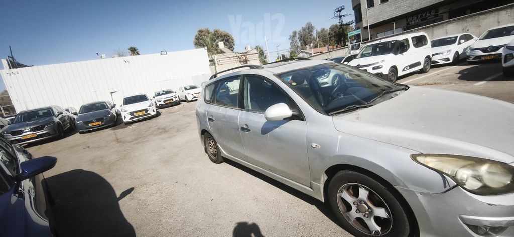 יונדאי i30