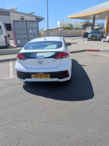 יונדאי איוניק