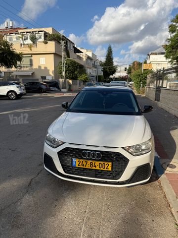 אאודי A1