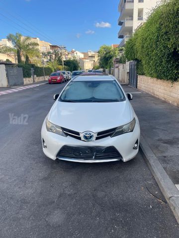 מודעת רכב טויוטה אוריס