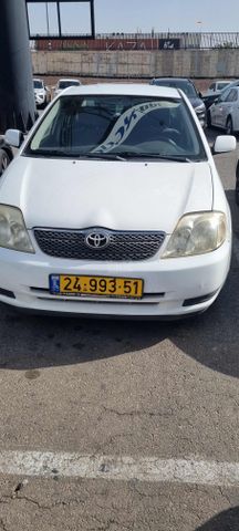 טויוטה קורולה