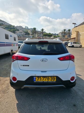 יונדאי I20 קרוס