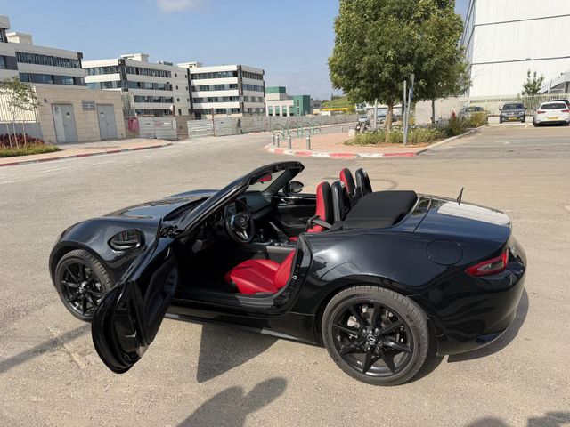 מאזדה MX-5