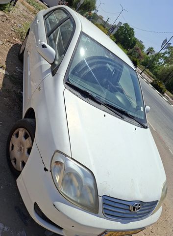 מודעת רכב טויוטה קורולה