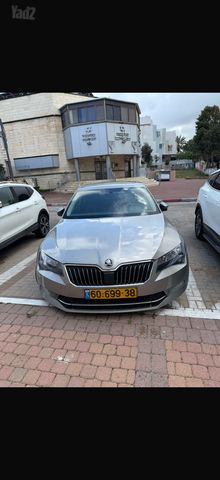 מודעת רכב סקודה סופרב