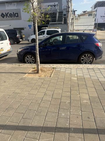 מאזדה 3