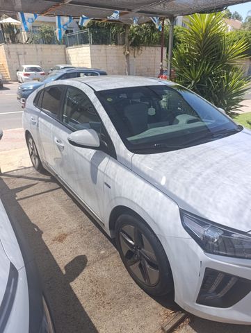 מודעת רכב יונדאי איוניק