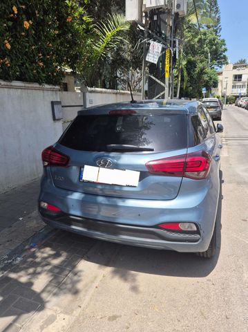יונדאי i20