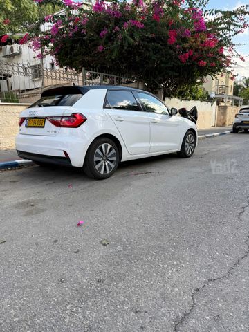 אאודי A1